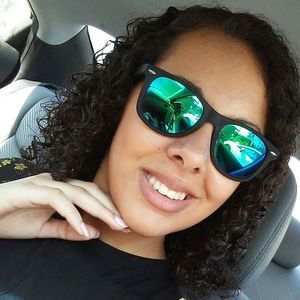 Meet your Posher, Faith